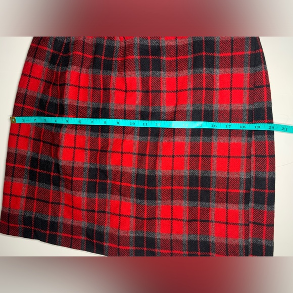 Y2K Red Plaid Mini Skirt Tartan Liz Claiborne Wool Skirt - Picture 7 of 12